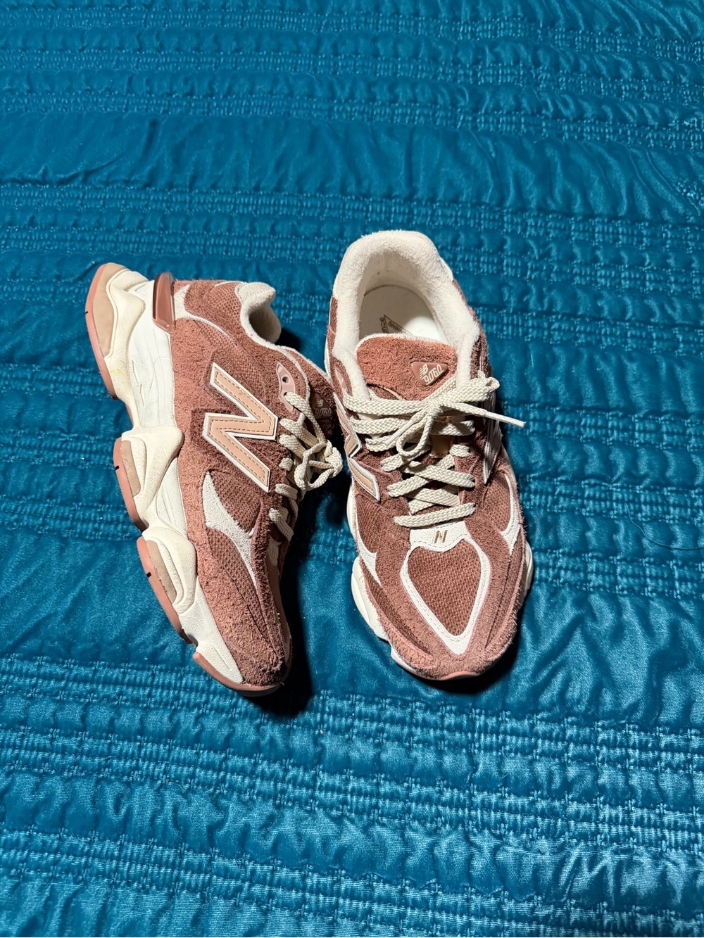 New Balance 9060 Brown